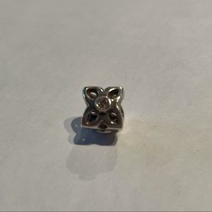 Pandora vintage charm- pink stone